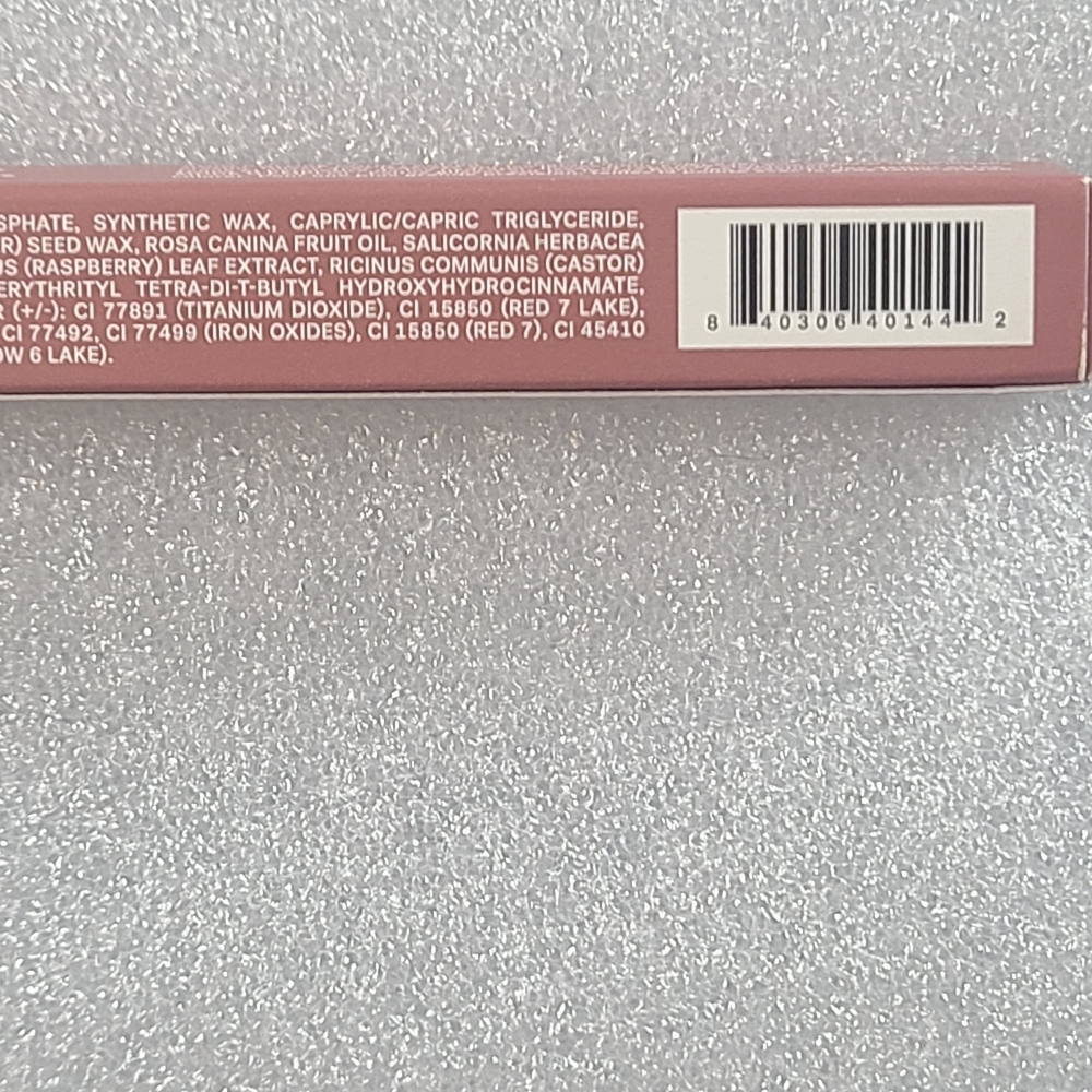 ILIA Lip Sketch Hydrating Crayon — Genre NIB .08 Oz/2.3 G - Picture 8 of 10